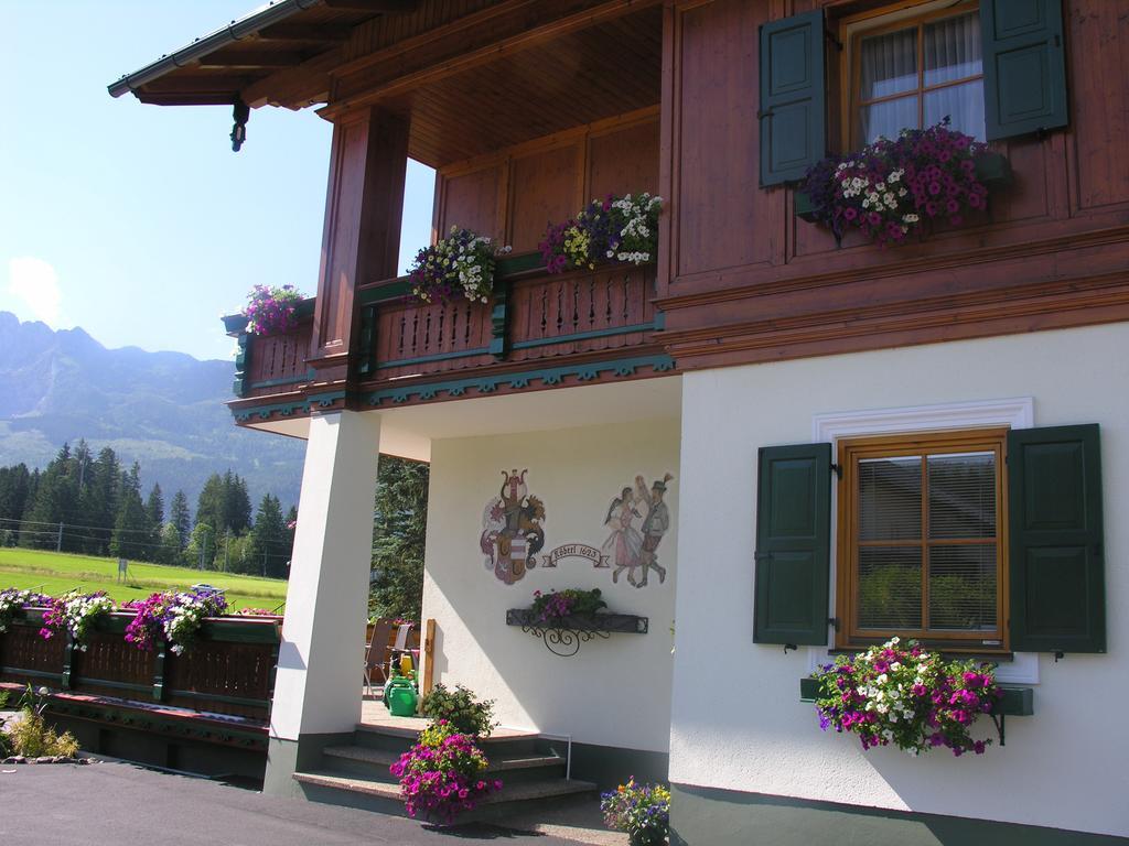 Pension Koeberl Bad Mitterndorf Buitenkant foto